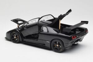 Lamborghini Diablo GTR Czarny AUTOart 1:18 74522 Metal — zdjęcie 5 z 8