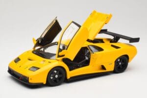 Lamborghini Diablo GTR Żółty Hot Wheels 1:18 53885 Metal — zdjęcie 2 z 8