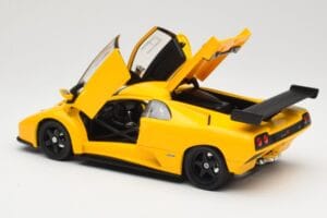 Lamborghini Diablo GTR Żółty Hot Wheels 1:18 53885 Metal — zdjęcie 5 z 8