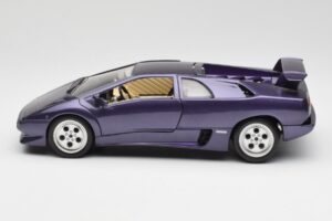 Lamborghini Diablo Fioletowy Maisto 1:18 3028 Metal — zdjęcie 4 z 8