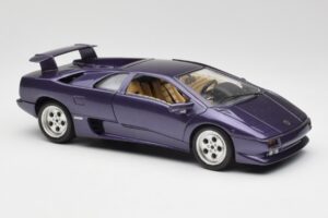 Lamborghini Diablo Fioletowy Maisto 1:18 3028 Metal — zdjęcie 6 z 8