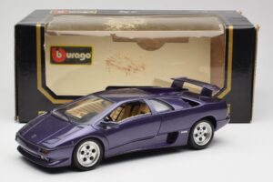 Lamborghini Diablo Fioletowy Maisto 1:18 3028 Metal — zdjęcie 8 z 8