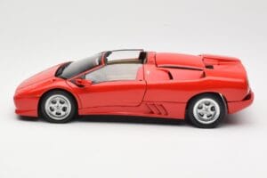 Lamborghini Diablo Roadster Czerwony AUTOart 1:18 70091 Metal — zdjęcie 4 z 8