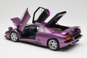 Lamborghini Diablo SE30 Anniversary Edition Metaliczny Fioletowy AUTOart 1:18 79158 Metal — zdjęcie 5 z 8
