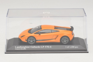 Lamborghini Gallardo LP570-4 Superleggera Pomarańczowy Metaliczny Minichamps 1:43 400103841 Metal — zdjęcie 4 z 5