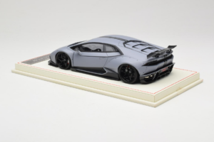 Lamborghini Huracan LB Performance x Novitec Torado Szary Davis & Giovanni 1:18 HURACAN001 Żywica — zdjęcie 5 z 7