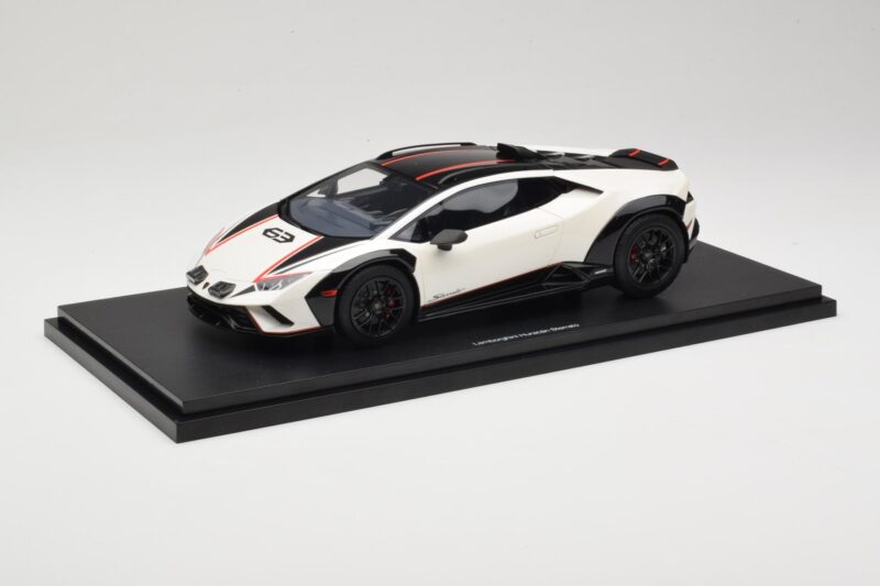 Lamborghini Huracan Sterrato No. 63 Biały TopSpeed 1:18 TS0610 Żywica