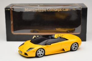 Lamborghini Murcielago Concept Metallic Yellow AUTOart 1:18 74561 Metal — zdjęcie 8 z 8