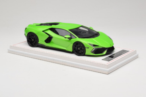 Lamborghini Revuelto Zielony Metallic IVY Merit 1:18 REMC024 Żywica — zdjęcie 4 z 7