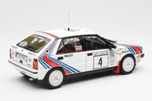 Lancia Delta HF 4WD #4 M. Alen / I. Kivimaki Martini Rally 1000 Lakes 1987 Kyosho 1:18 08960B Metal — zdjęcie 3 z 8
