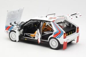 Lancia Delta HF 4WD #6 M. Biasion / T. Siviero Martini Rally Monte Carlo 1987 Kyosho 1:18 08960A Metal — zdjęcie 5 z 8