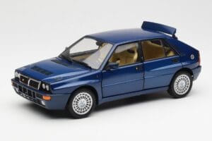 Lancia Delta HF Integrale Evo II Niebieski Kyosho 1:18 08341BL Metal