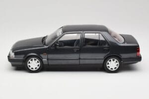 Lancia Thema Turbo 16V LX Serie II Czarny Mitica 1:18 202010-D Metal — zdjęcie 4 z 8