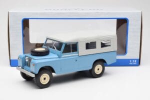Land Rover Series II 109 Pick Up Closed Niebieski MCG 1:18 MCG18094 Metal — zdjęcie 6 z 6