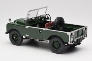 Land Rover 88 Series 1 Open Top Ciemny Zielony MCG 1:18 MCG18367 Metal — zdjęcie 4 z 6