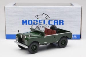 Land Rover 88 Series 1 Open Top Ciemny Zielony MCG 1:18 MCG18367 Metal — zdjęcie 6 z 6