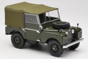 Land Rover 88 Series I Matt Green Minichamps 1:18 150168909 Metal — zdjęcie 6 z 8