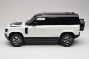 Land Rover Defender 110 L663 GT Spirit 1:12 GT554 Żywica — zdjęcie 3 z 6