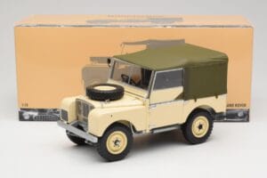 Land Rover Series I 88 Sand Beige Matt Minichamps 1:18 150168905 Metal — zdjęcie 8 z 8