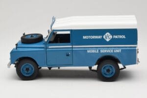 Land Rover Series III 109 Soft Top Motorway Patrol Niebieski Eagles Race 1:18 4403 Metal — zdjęcie 4 z 8