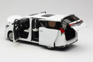 Lexus LM300h White Pearl Kyosho 1:18 08963WP Metal — zdjęcie 5 z 8