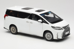 Lexus LM300h White Pearl Kyosho 1:18 08963WP Metal — zdjęcie 6 z 8