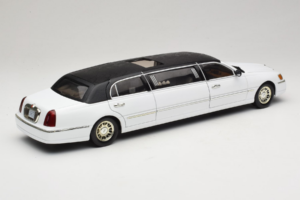 Lincoln Limousine Biały Sun Star 1:18 1260 Metal — zdjęcie 3 z 8
