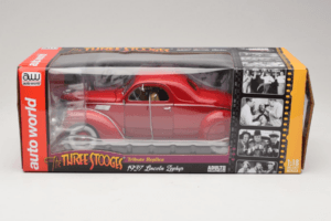 Lincoln Zephyr The Three Stooges Auto Filmowe Auto World 1:18 AWSS113/06 Metal — zdjęcie 5 z 5