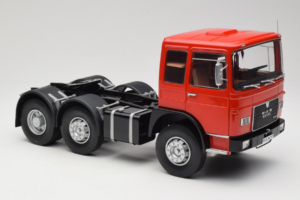 MAN 16304 F7 Czerwony Road Kings 1:18 RK180053 Metal — zdjęcie 6 z 8