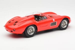 Maserati 300S Czerwony CMC 1:18 M-105 Metal — zdjęcie 2 z 6