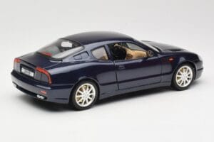 Maserati 3200 GT Czarny Bburago 1:18 3371 Metal — zdjęcie 3 z 8