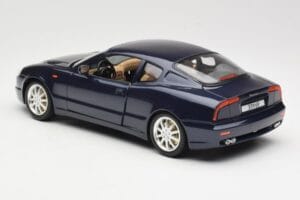 Maserati 3200 GT Czarny Bburago 1:18 3371 Metal — zdjęcie 7 z 8