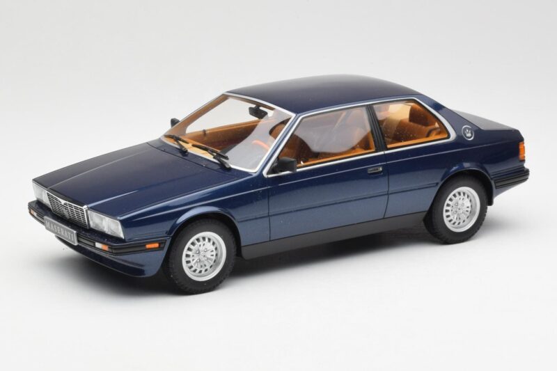 Maserati Biturbo Coupe Ciemnoniebieski Metallic Minichamps 1:18 107123500 Metal