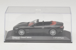 Maserati GranCabrio Czarny Metaliczny Minichamps 1:43 400123930 Metal — zdjęcie 4 z 5