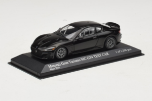 Maserati GranTurismo MC GT4 Czarny Minichamps 1:43 400101202 Metal — zdjęcie 2 z 4
