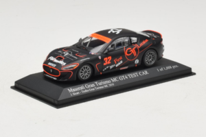 Maserati GranTurismo MC GT4 #32 J. Sicart Maserati MC 2010 Minichamps 1:43 400101232 Metal — zdjęcie 2 z 5