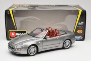 Maserati 4200 GT Spyder Szary Bburago 1:18 18-12019 Metal — zdjęcie 8 z 8