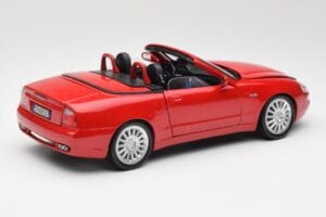 Maserati GT Spyder Czerwony Bburago 1:18 34097 Metal — zdjęcie 3 z 8