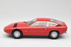 Maserati Khamsin Czerwony Minichamps 1:18 107123821 Żywica — zdjęcie 3 z 6