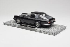 Maserati Mistral Czarny Minichamps 1:18 107123421 Żywica — zdjęcie 5 z 6