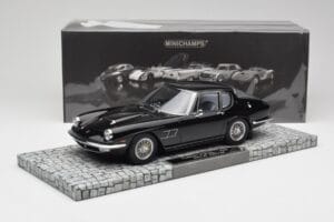 Maserati Mistral Czarny Minichamps 1:18 107123421 Żywica — zdjęcie 6 z 6