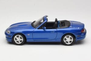 Mazda MX-5 NA 10th Anniversary Blue Metallic Gate 1:18 01071 Metal — zdjęcie 4 z 8