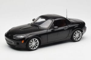 Mazda MX-5 NC Roadster Retractable Hardtop US Spec Czarny AUTOart 1:18 75971 Metal