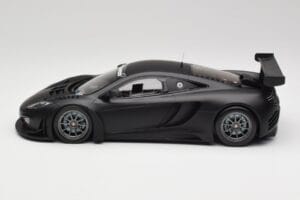 McLaren 12C GT3 Carbon Matt Czarny Minichamps 1:18 151121390 Metal — zdjęcie 3 z 6