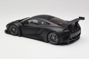 McLaren 12C GT3 Carbon Matt Czarny Minichamps 1:18 151121390 Metal — zdjęcie 5 z 6