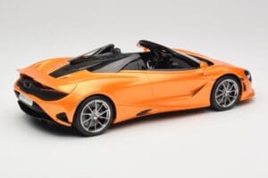 McLaren 750S Spider Papaya Orange GT Spirit 1:18 GT488 Żywica — zdjęcie 2 z 6
