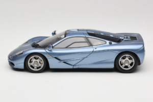 McLaren F1 Niebieski LCD 1:18 LCD18014-BU Metal — zdjęcie 4 z 8