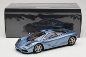 McLaren F1 Niebieski LCD 1:18 LCD18014-BU Metal — zdjęcie 8 z 8