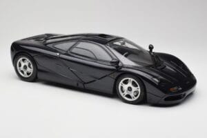 McLaren F1 Blue Metallic Minichamps 1:12 530133130 Metal — zdjęcie 6 z 8