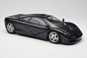 McLaren F1 Dark Blue Metallic Minichamps 1:12 530133128 Metal — zdjęcie 7 z 9
